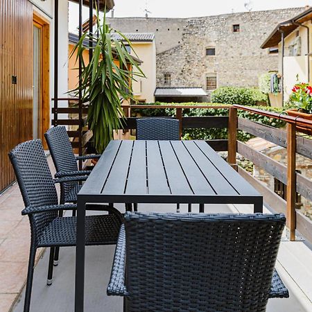 マネルバ・デル・ガルダCozy Castelloアパートメント エクステリア 写真