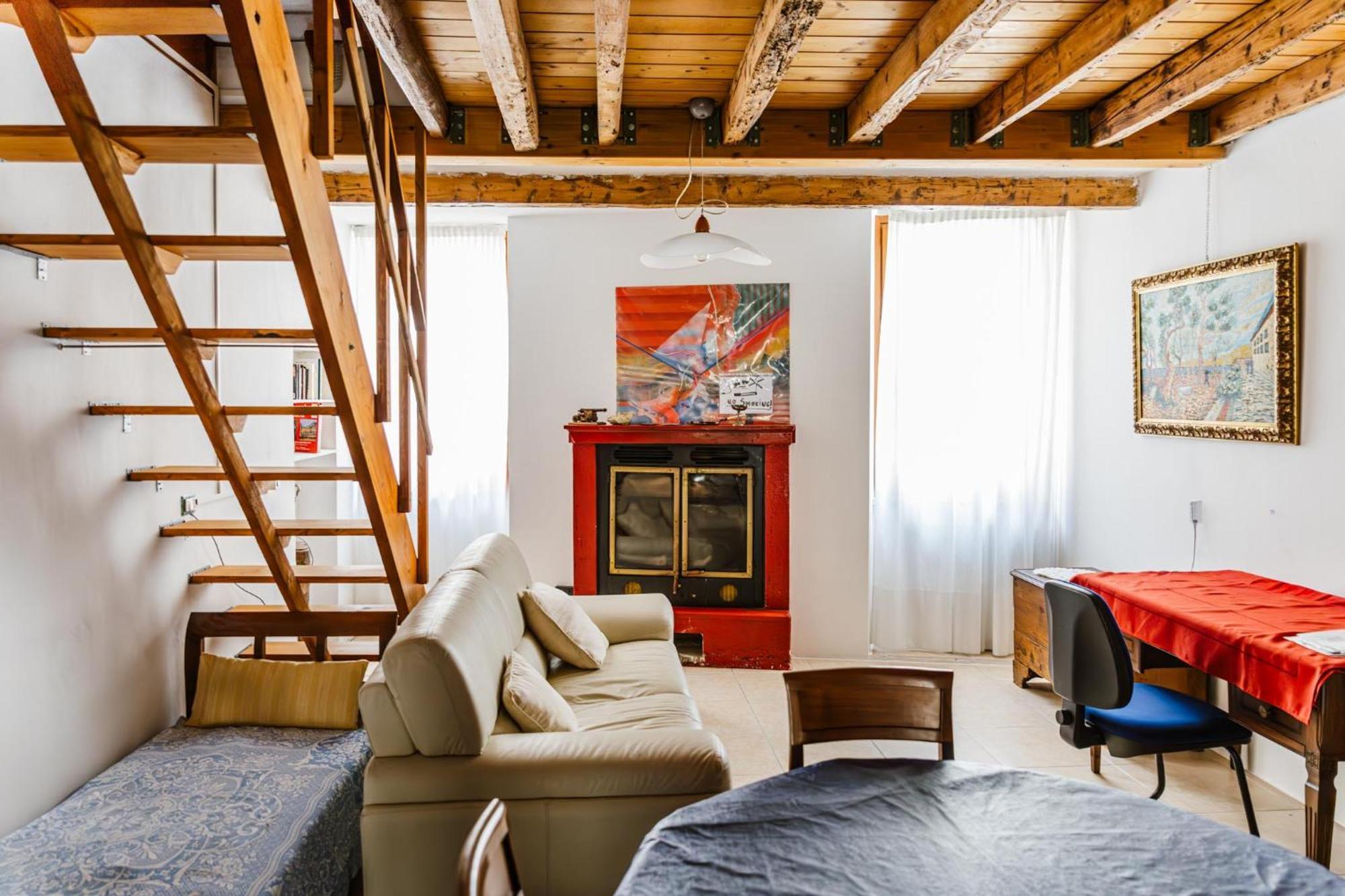 マネルバ・デル・ガルダCozy Castelloアパートメント エクステリア 写真